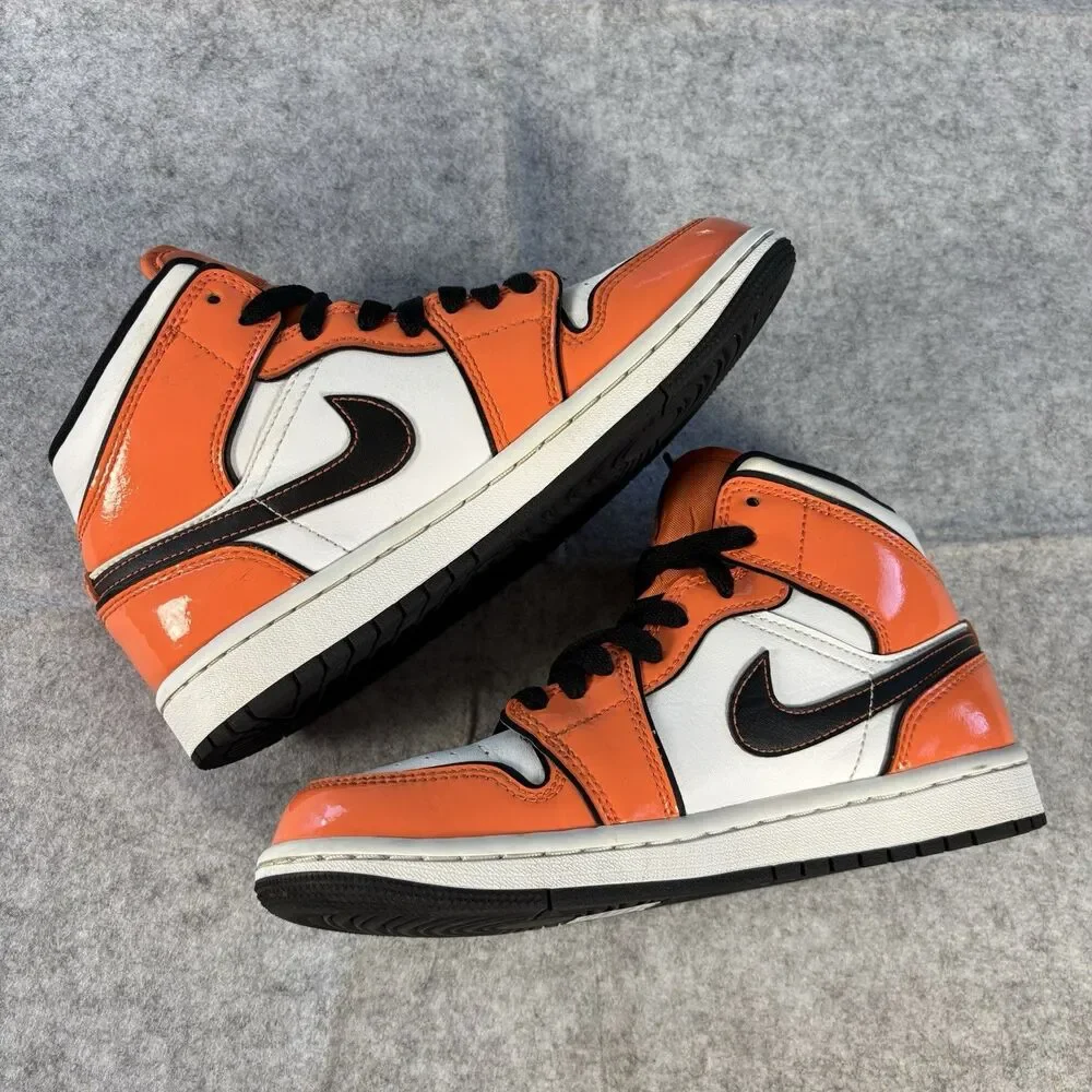 DD6834-802 - Youth Boys Mens 4.5 / Womens 6 Nike Air Jordan 1 Mid SE Turf Orange